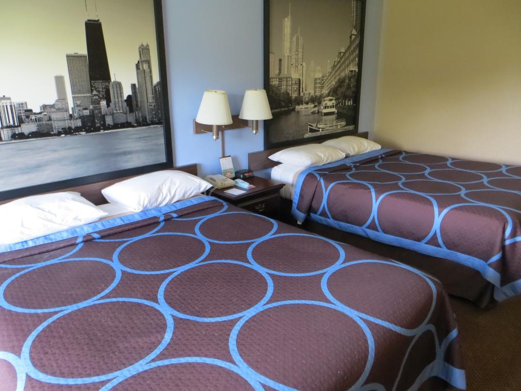 Готель Super 8 By Wyndham Chicago O'Hare Airport Елк-Ґров-Віллідж Номер фото