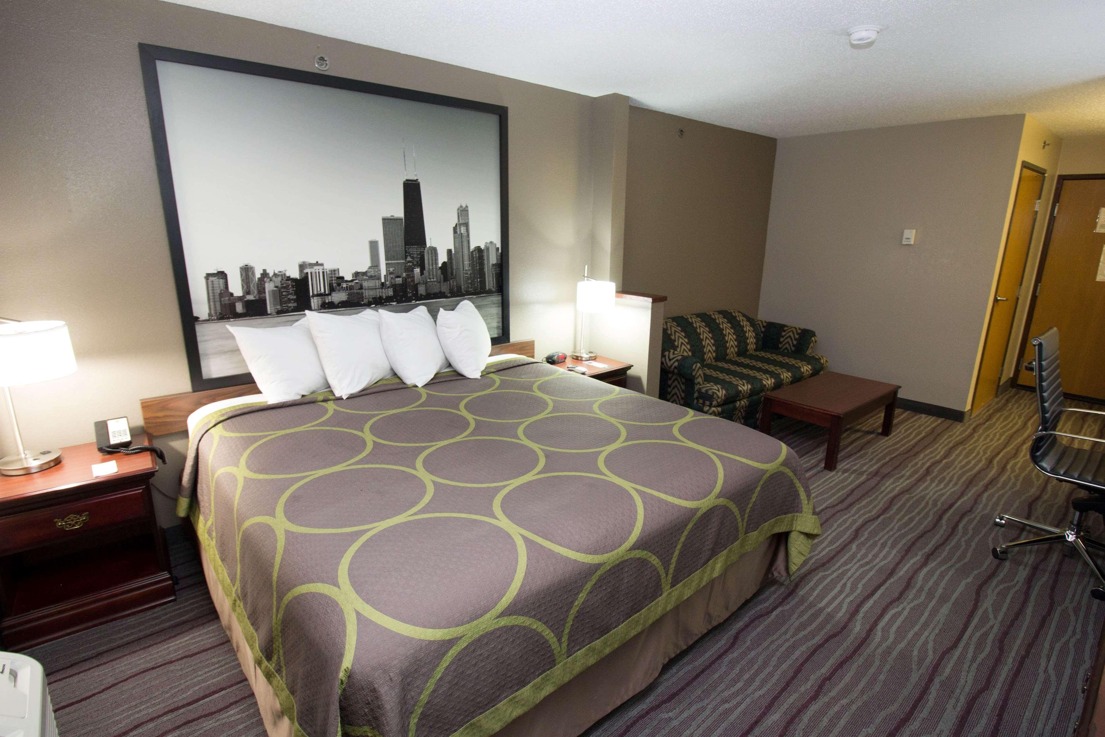 Готель Super 8 By Wyndham Chicago O'Hare Airport Елк-Ґров-Віллідж Екстер'єр фото