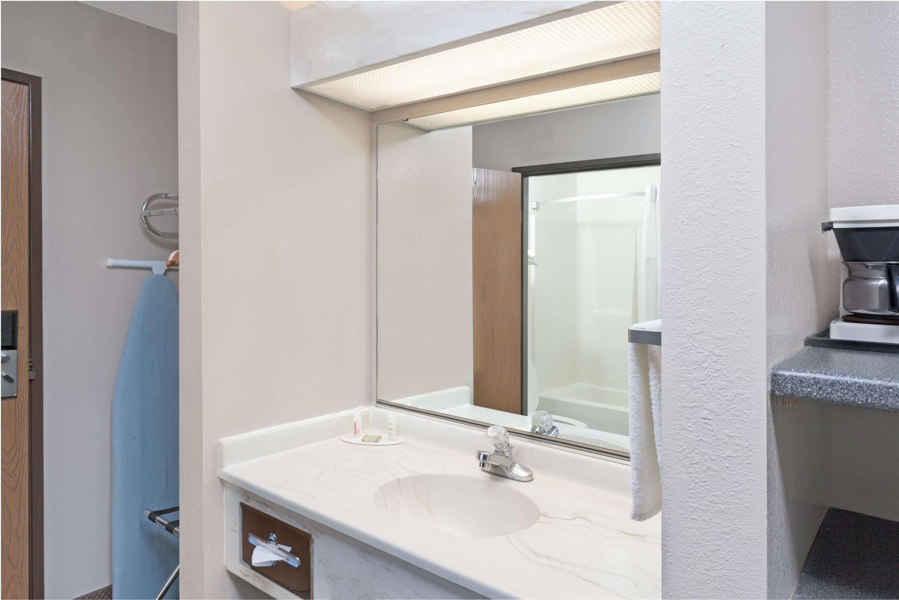 Готель Super 8 By Wyndham Chicago O'Hare Airport Елк-Ґров-Віллідж Екстер'єр фото