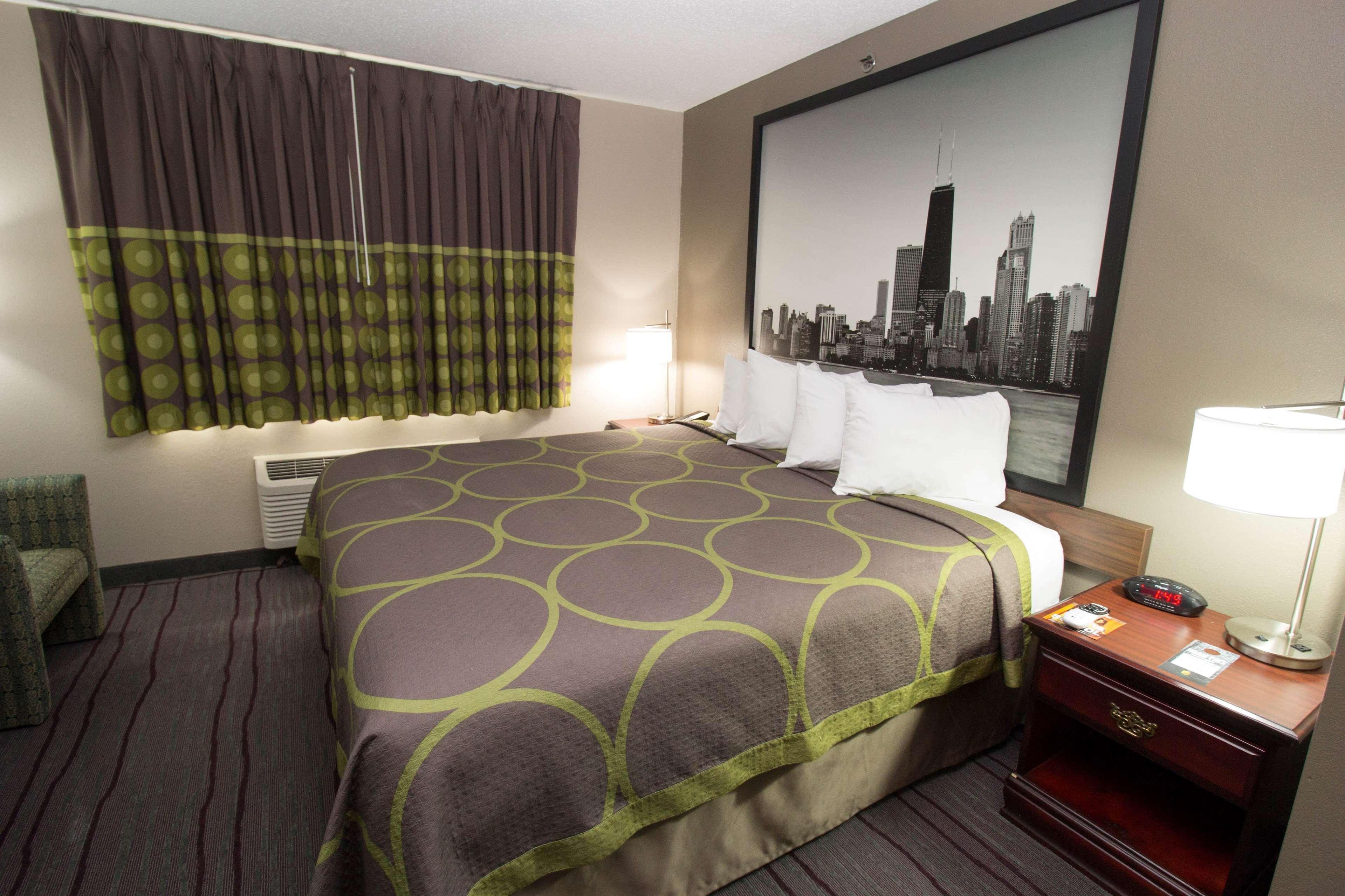 Готель Super 8 By Wyndham Chicago O'Hare Airport Елк-Ґров-Віллідж Екстер'єр фото