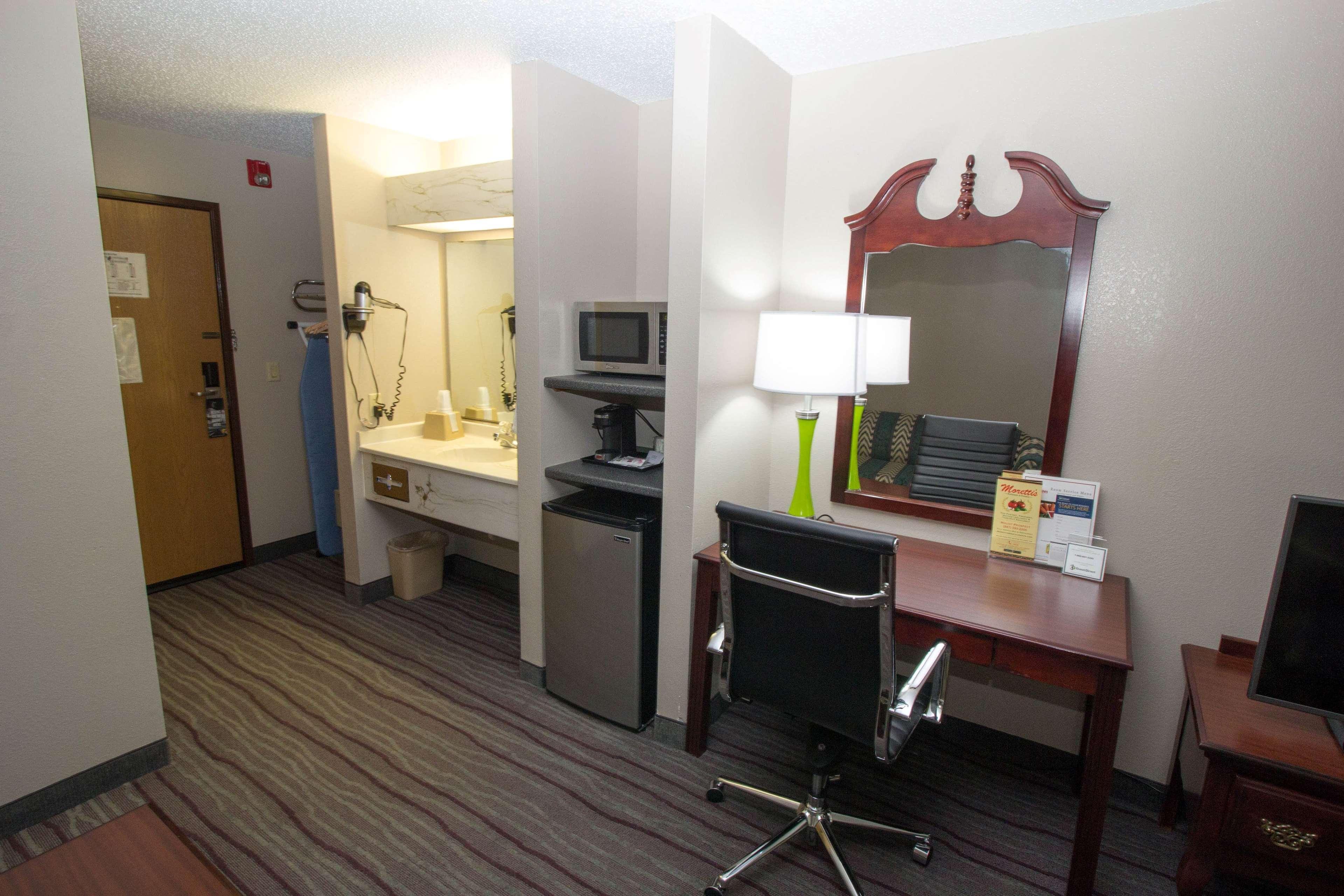 Готель Super 8 By Wyndham Chicago O'Hare Airport Елк-Ґров-Віллідж Екстер'єр фото