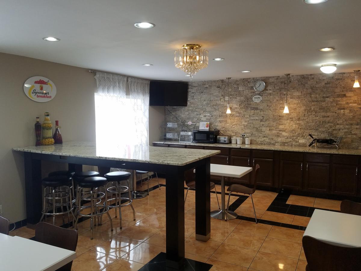 Готель Super 8 By Wyndham Chicago O'Hare Airport Елк-Ґров-Віллідж Екстер'єр фото